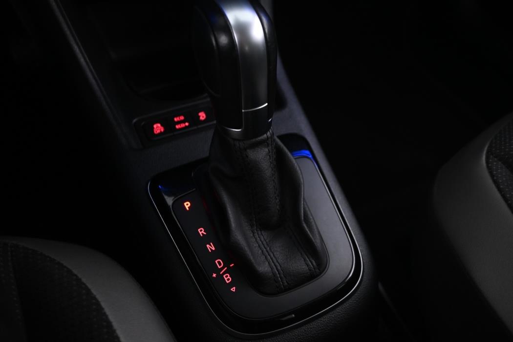 VOLKSWAGEN up! 2018