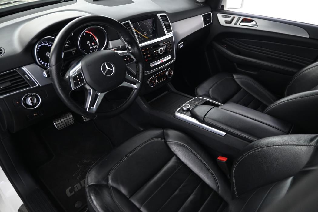 MERCEDES-BENZ ML 2013