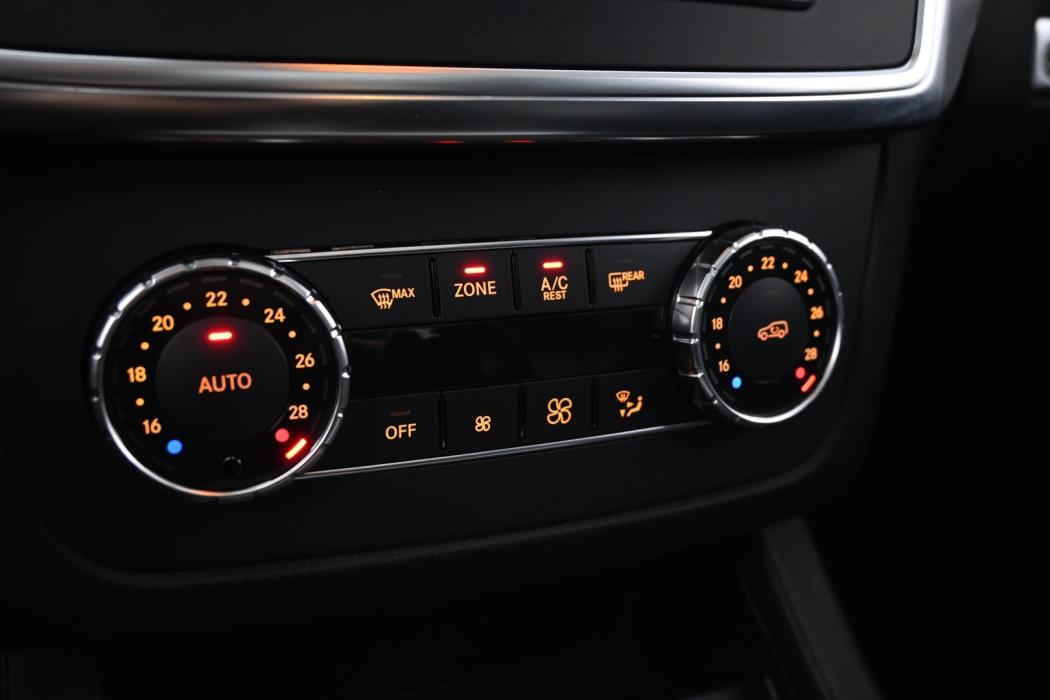 MERCEDES-BENZ ML 2013