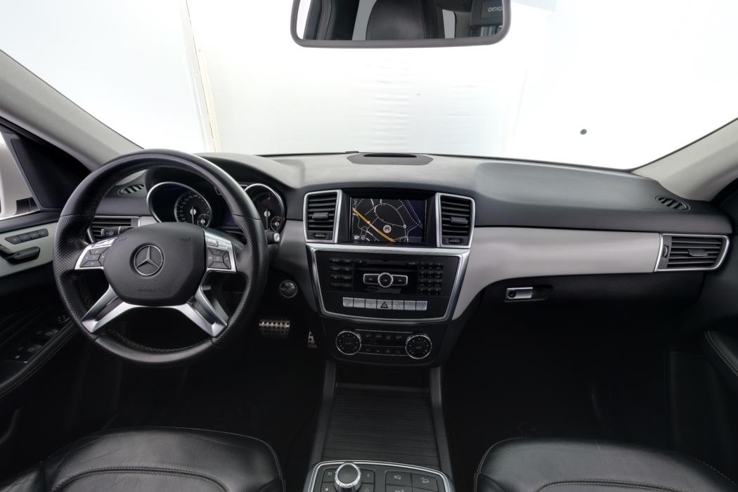 MERCEDES-BENZ ML 2013
