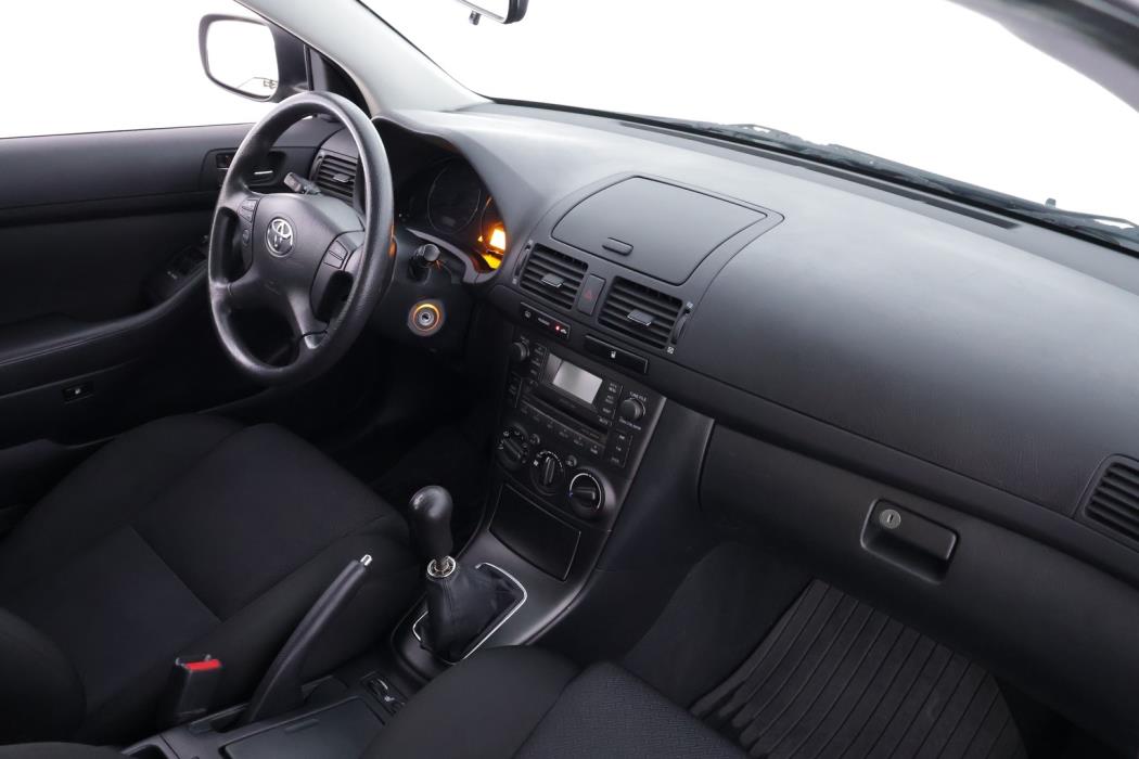 TOYOTA Avensis 2008