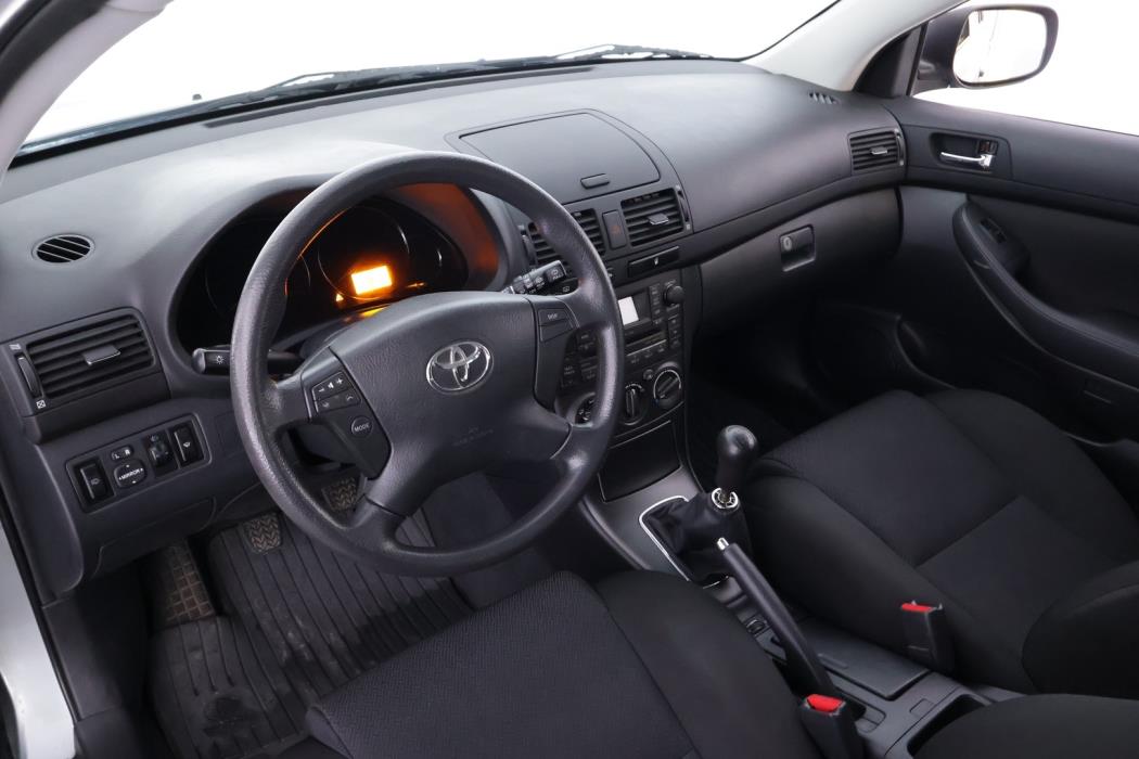 TOYOTA Avensis 2008