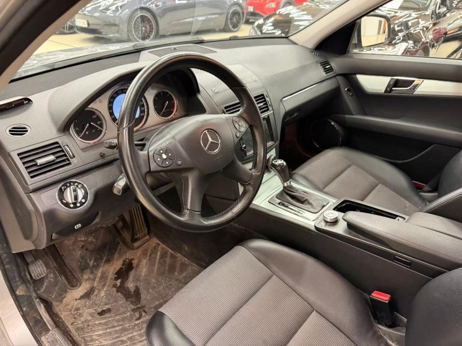 MERCEDES-BENZ C 2008