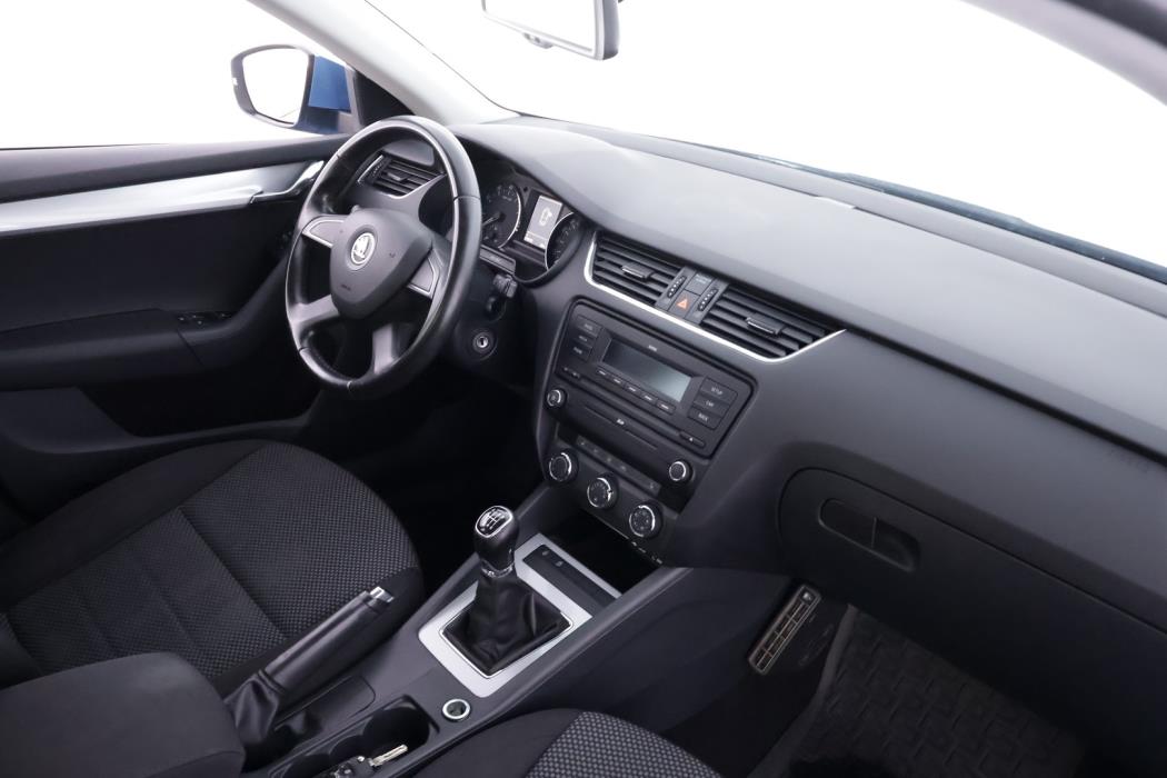 SKODA Octavia 2013