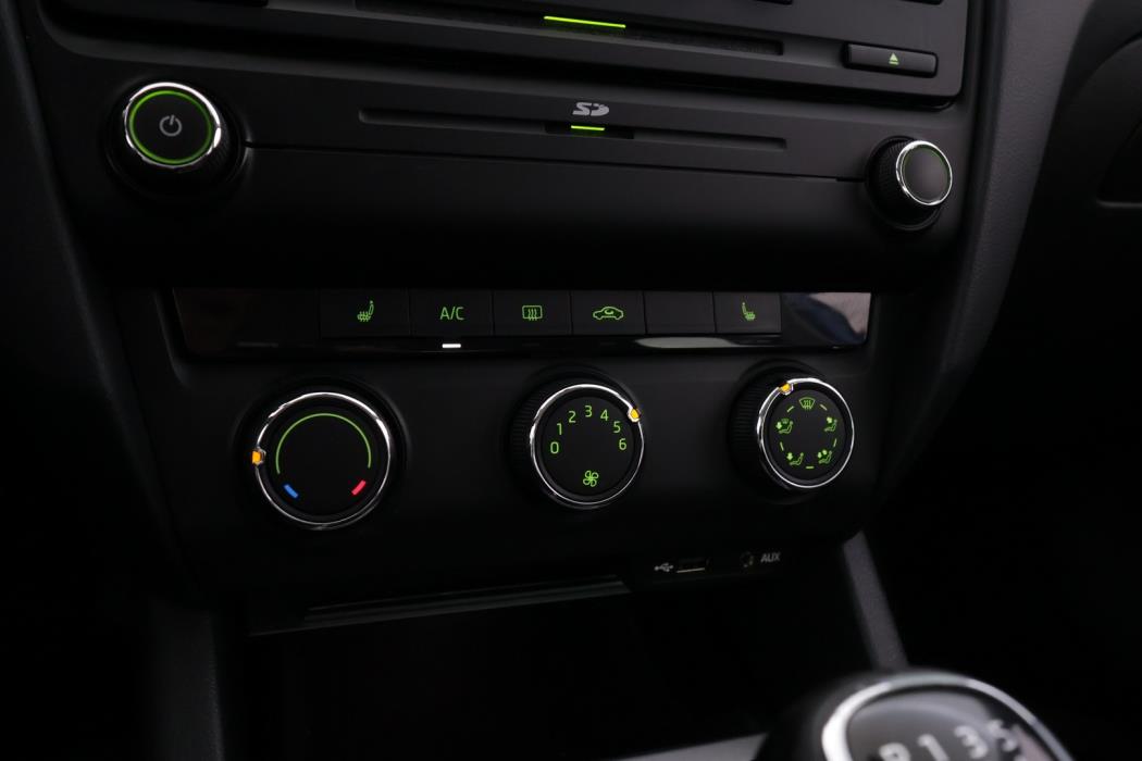 SKODA Octavia 2013