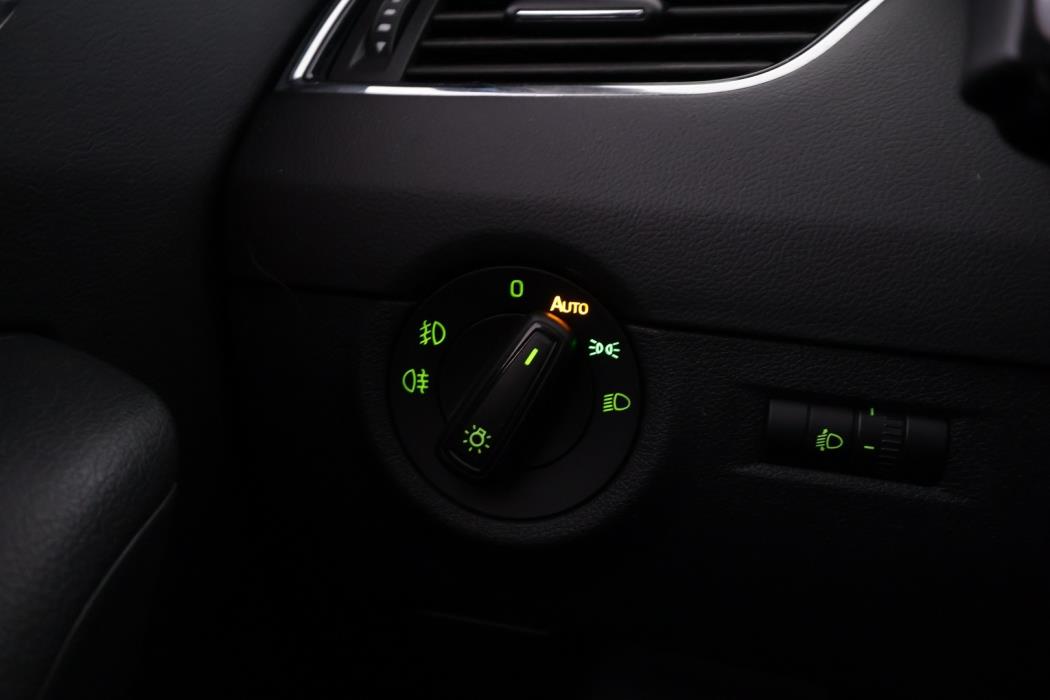 SKODA Octavia 2013