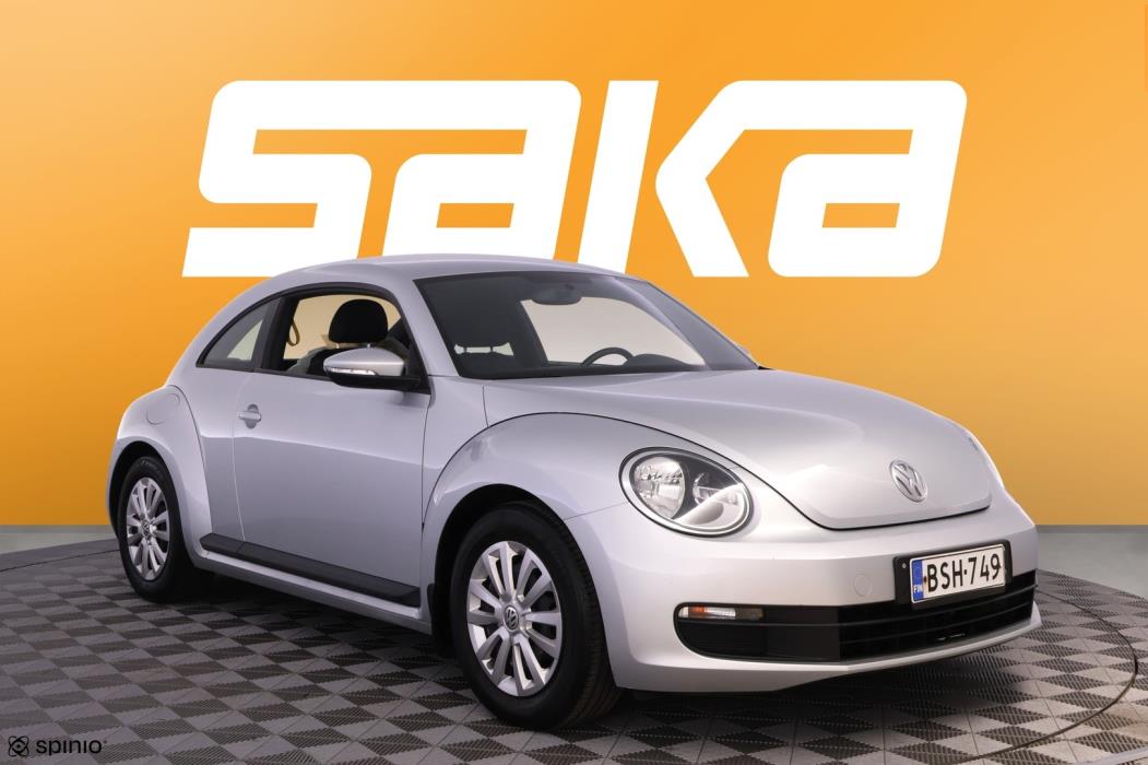VOLKSWAGEN Beetle 2012