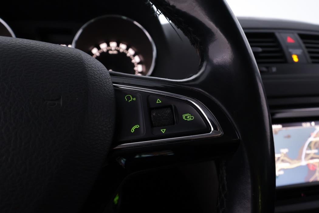 SKODA Yeti 2015