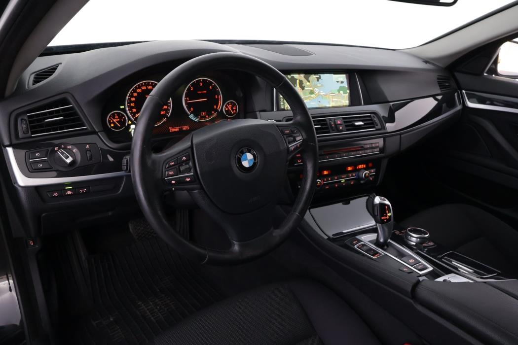 BMW 520 2014