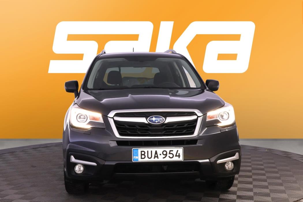 SUBARU Forester 2017