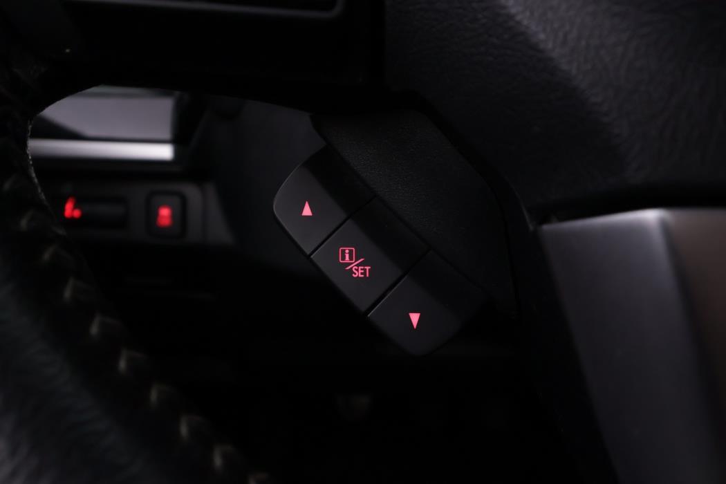 SUBARU Forester 2017