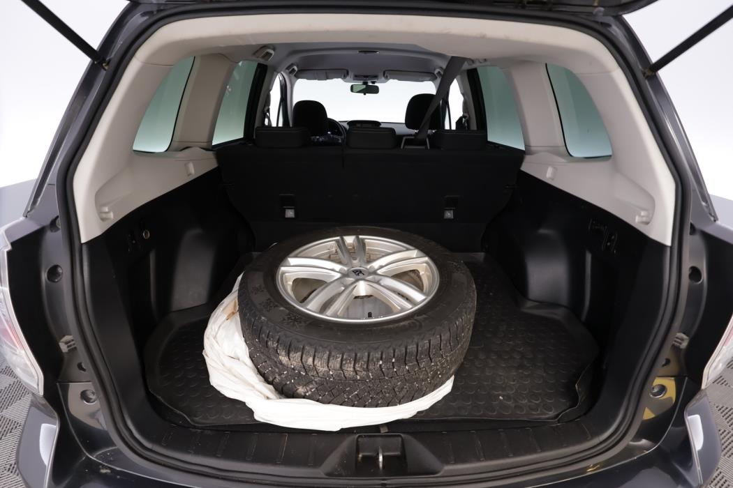 SUBARU Forester 2017