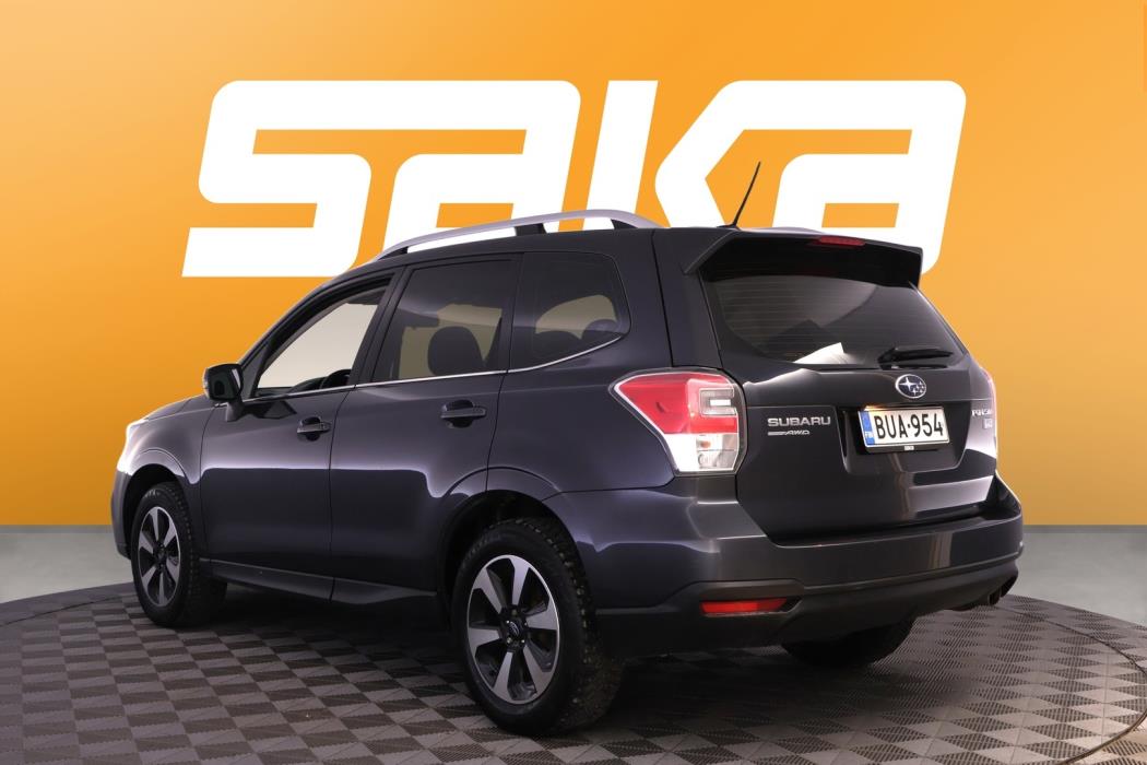 SUBARU Forester 2017