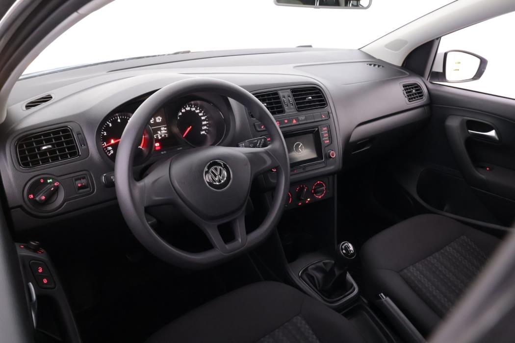 VOLKSWAGEN Polo 2017