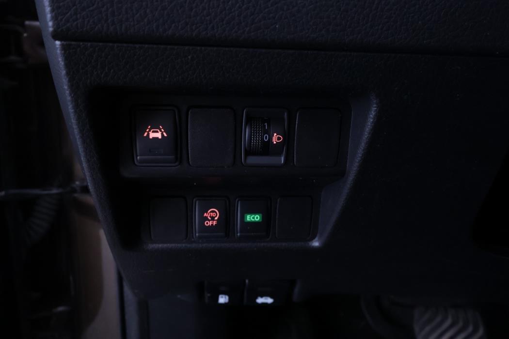 NISSAN Qashqai 2018