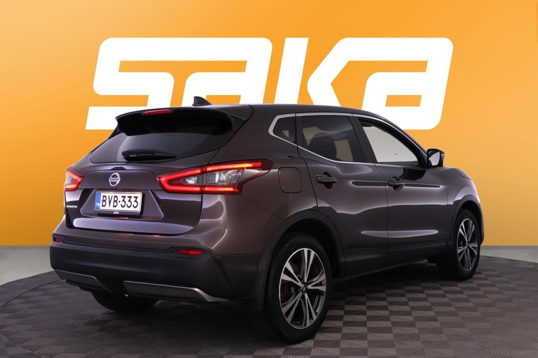 NISSAN Qashqai 2018