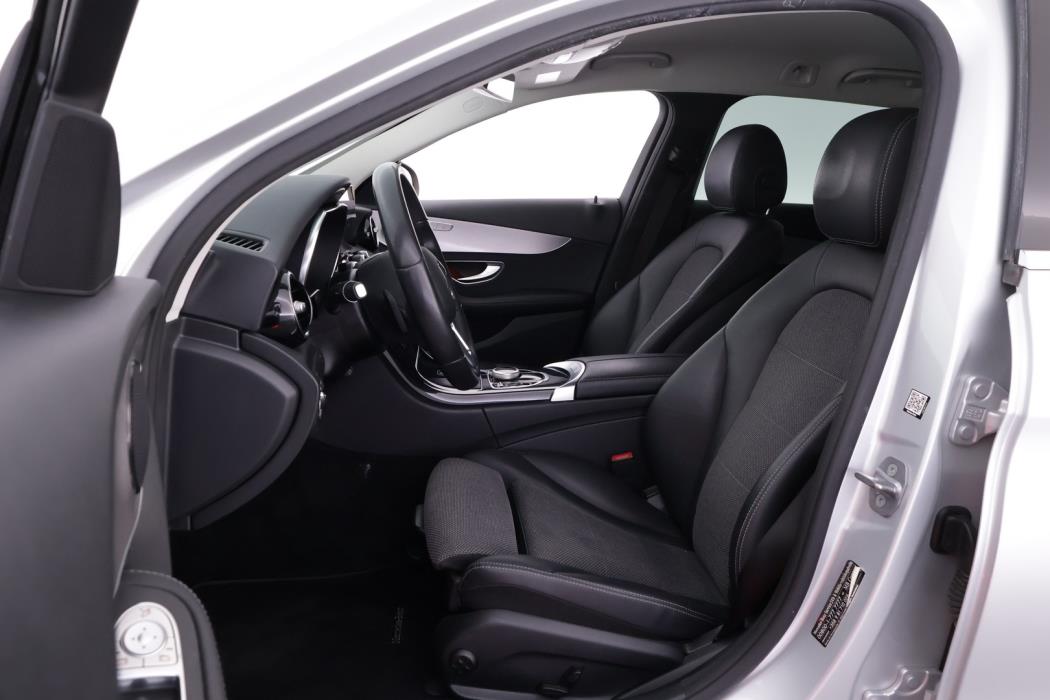 MERCEDES-BENZ C 2019