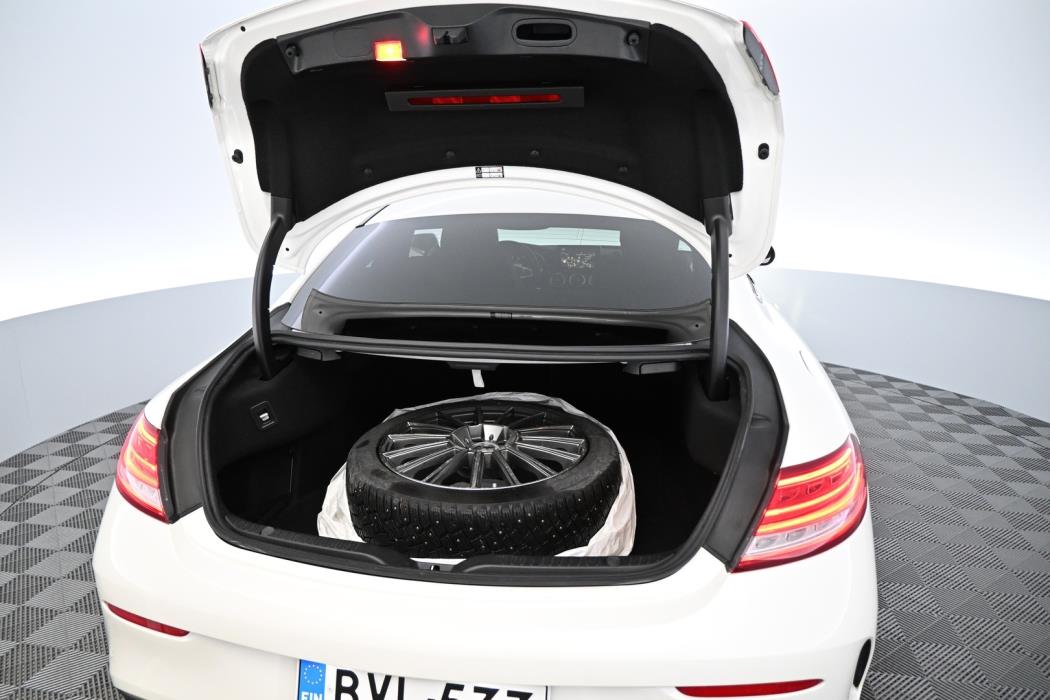 MERCEDES-BENZ C 2017