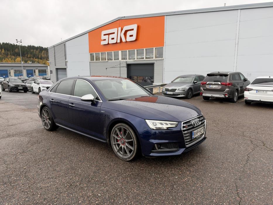 AUDI S4 2017