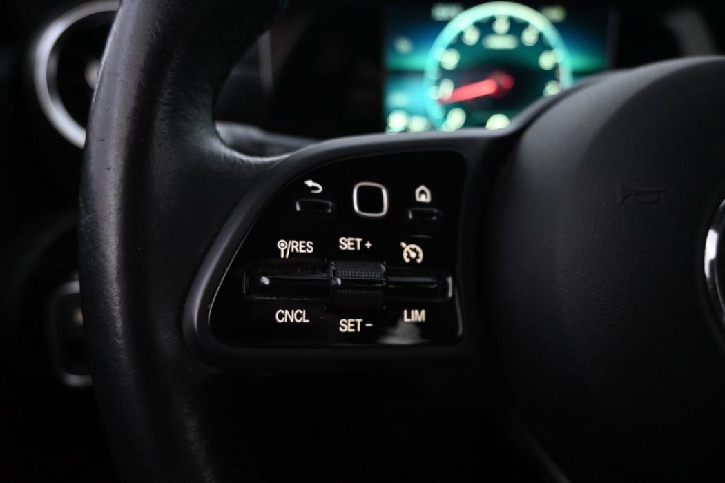 MERCEDES-BENZ A 2019