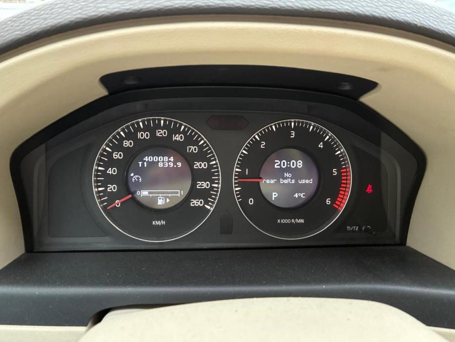 VOLVO XC70 2008