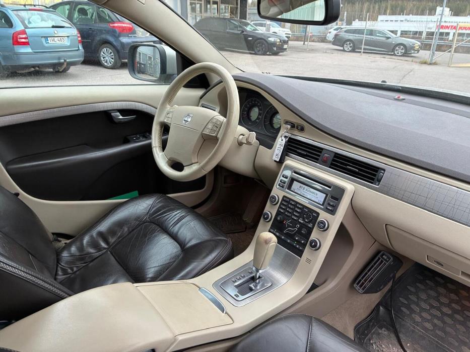 VOLVO XC70 2008