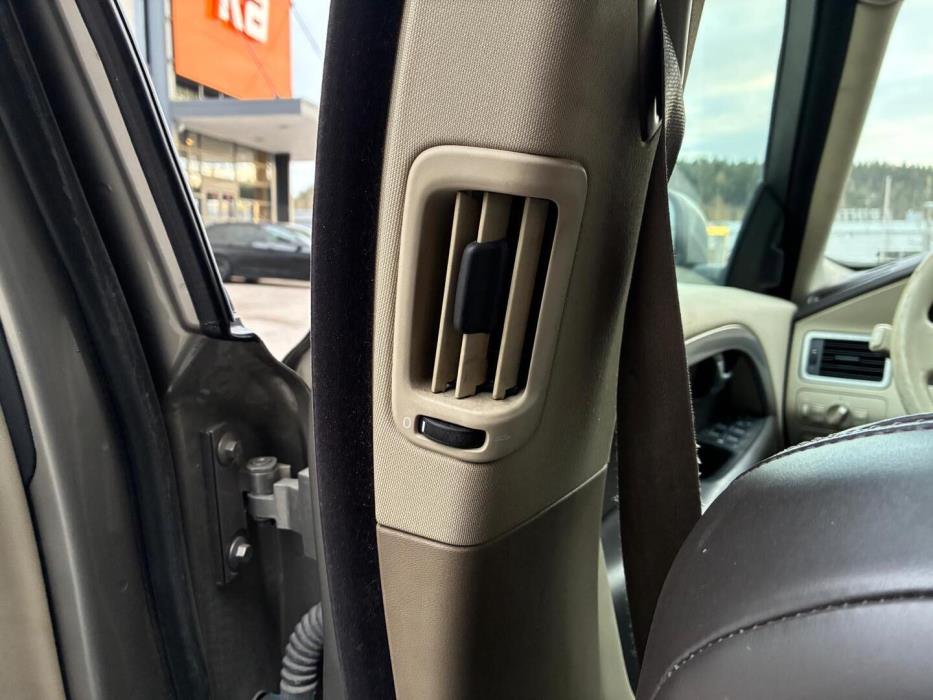 VOLVO XC70 2008