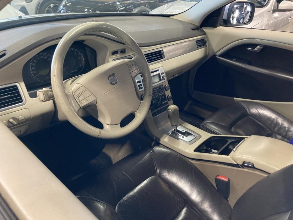 VOLVO XC70 2008