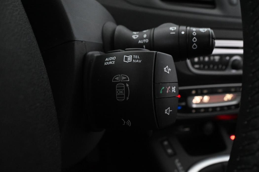 RENAULT Grand Scenic 2011