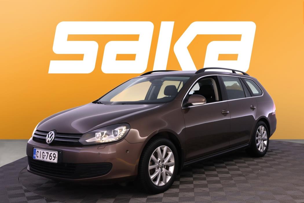 VOLKSWAGEN Golf 2012