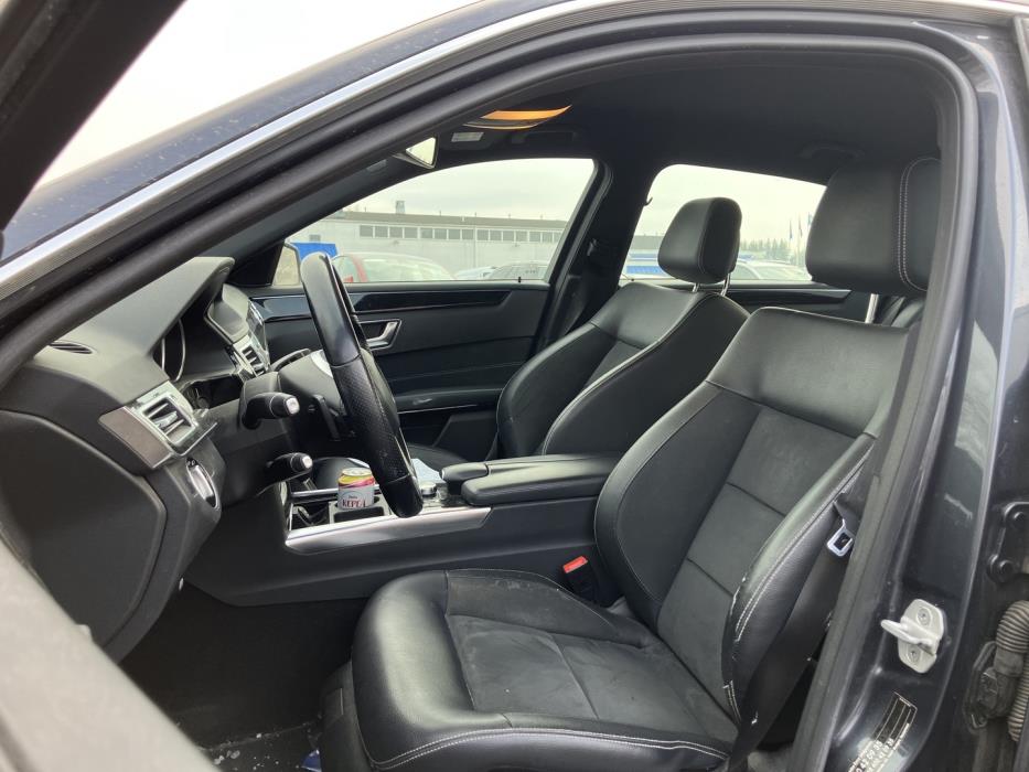 MERCEDES-BENZ E 2013