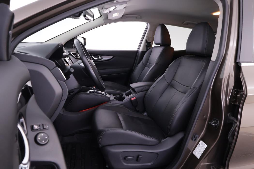 NISSAN Qashqai 2016