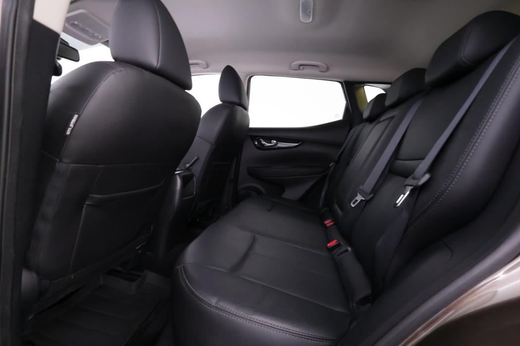 NISSAN Qashqai 2016