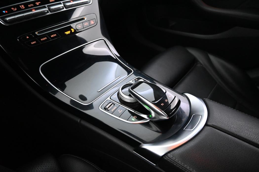 MERCEDES-BENZ C 2015