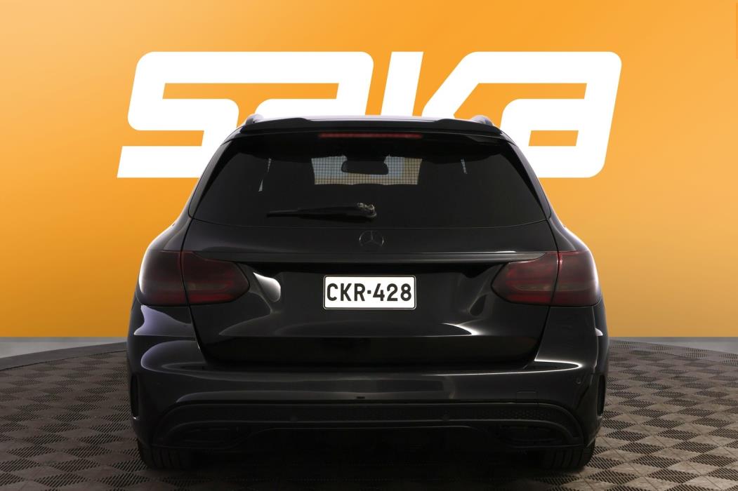 MERCEDES-BENZ C 2015