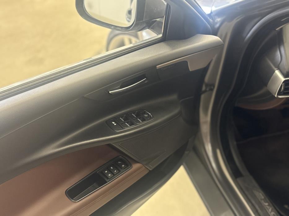 JAGUAR XE 2016