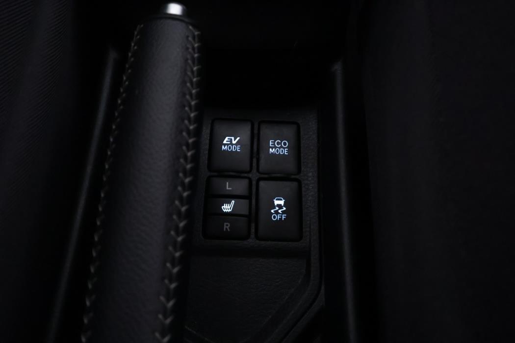 TOYOTA Yaris 2019
