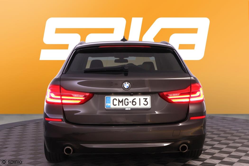 BMW 518 2019