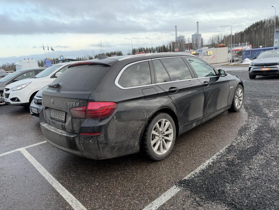 BMW 520 2015