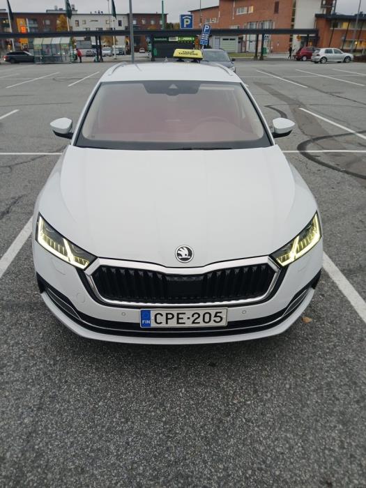 SKODA Octavia 2021