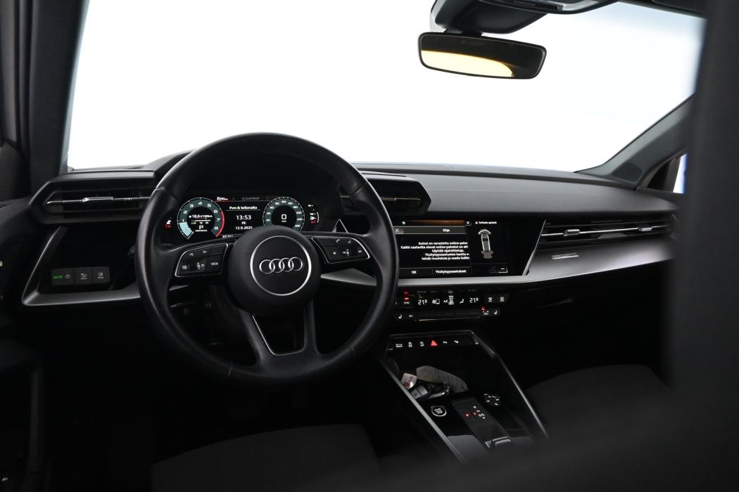 AUDI A3 2021