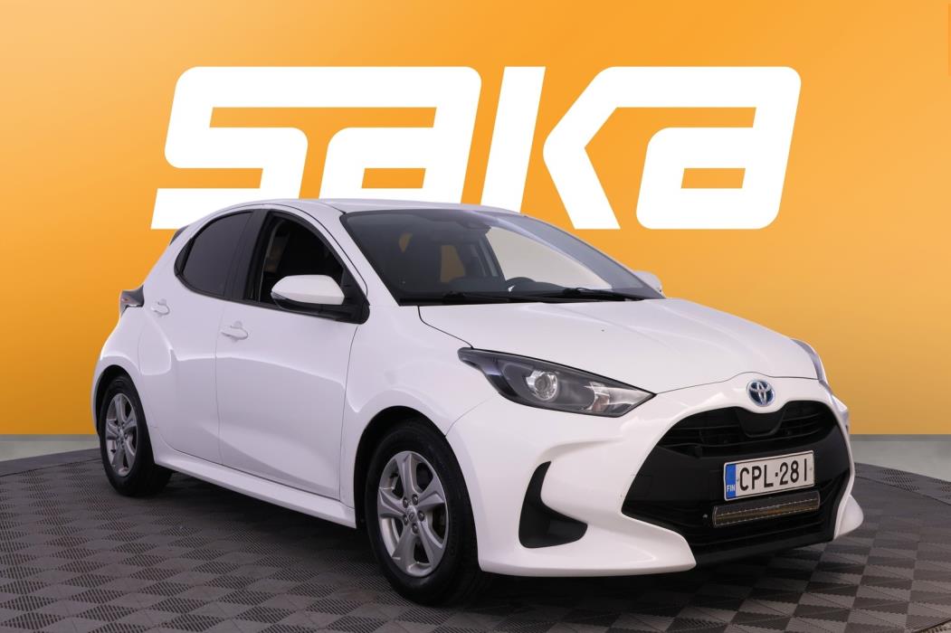 TOYOTA Yaris 2021