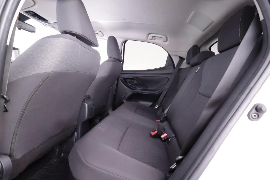 TOYOTA Yaris 2021