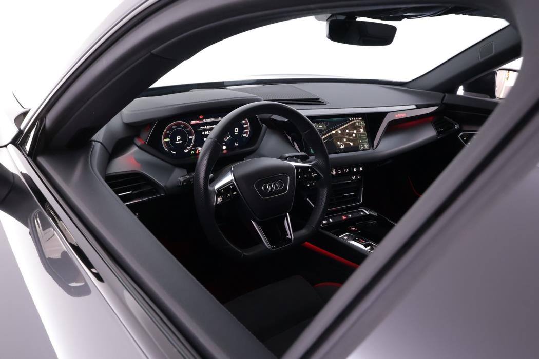 AUDI e-tron GT 2022