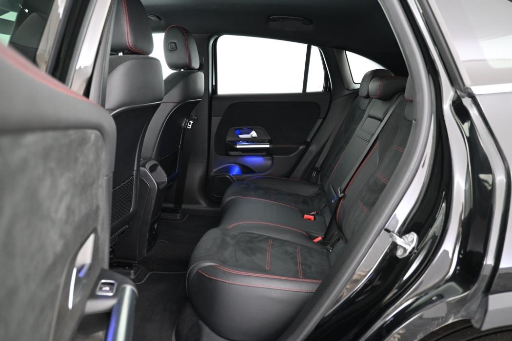 MERCEDES-BENZ EQA 2022