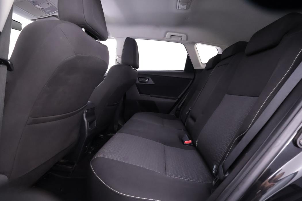 TOYOTA Auris 2015