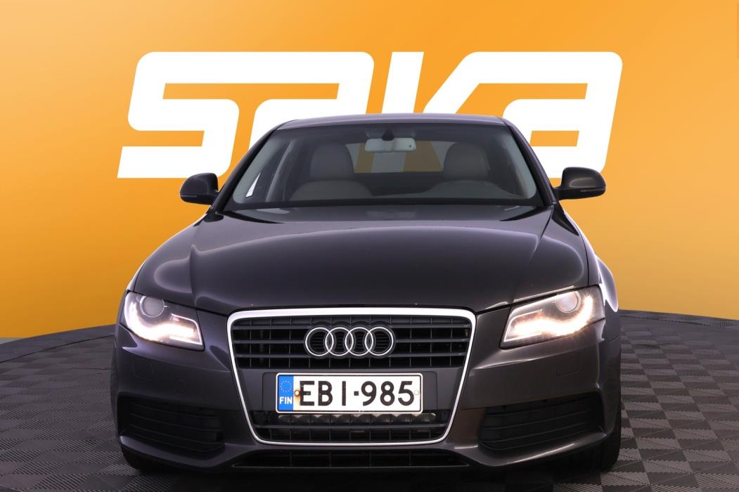 AUDI A4 2008