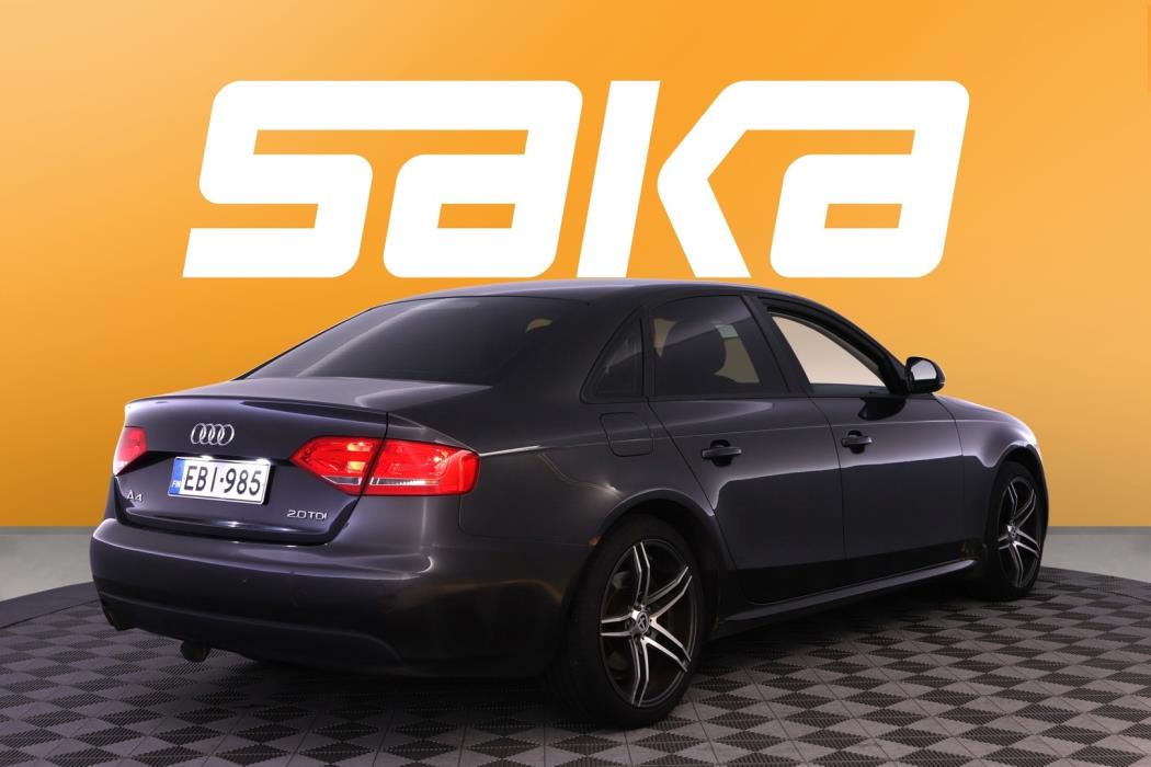 AUDI A4 2008