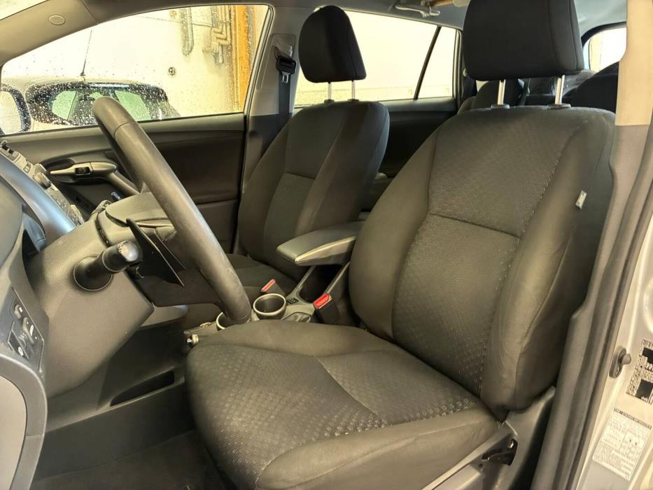 TOYOTA Verso 2010