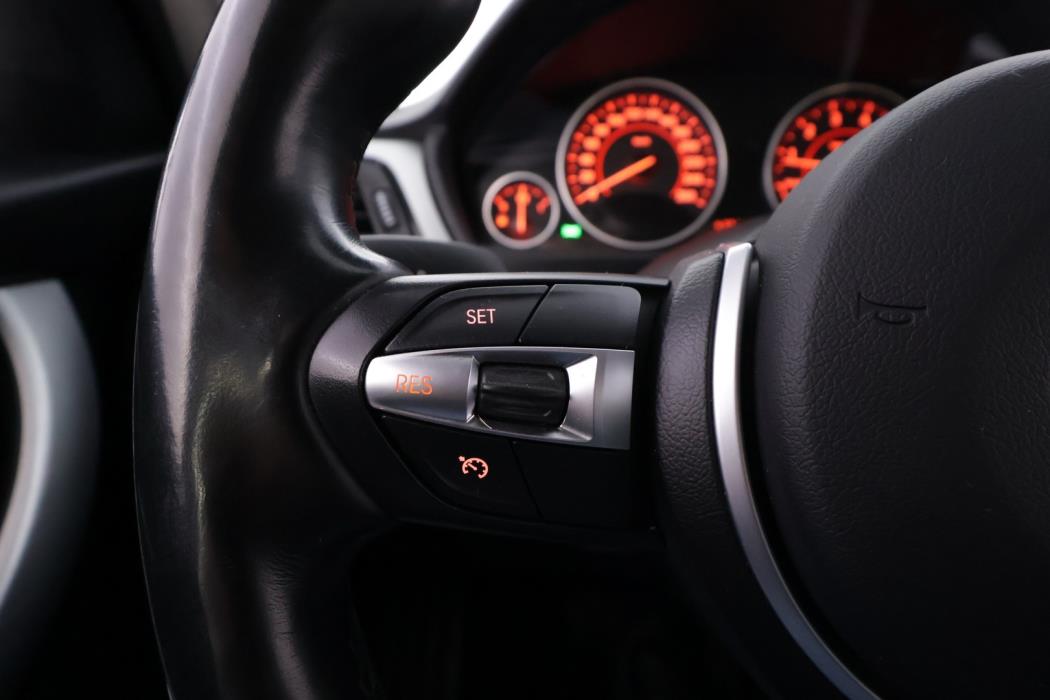 BMW 320 2014